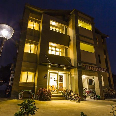Jinning 백팩커스 인 B&B 외부 사진