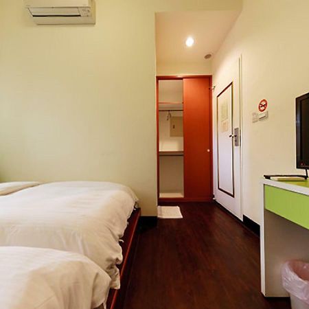 Jinning 백팩커스 인 B&B 외부 사진